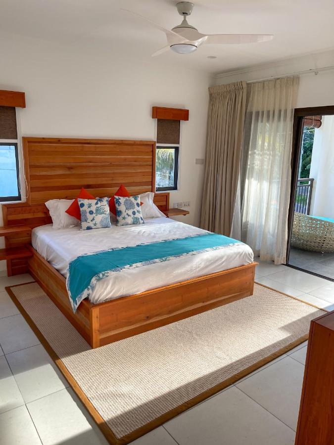 Nautilus Apartments Anse Royale Exterior foto