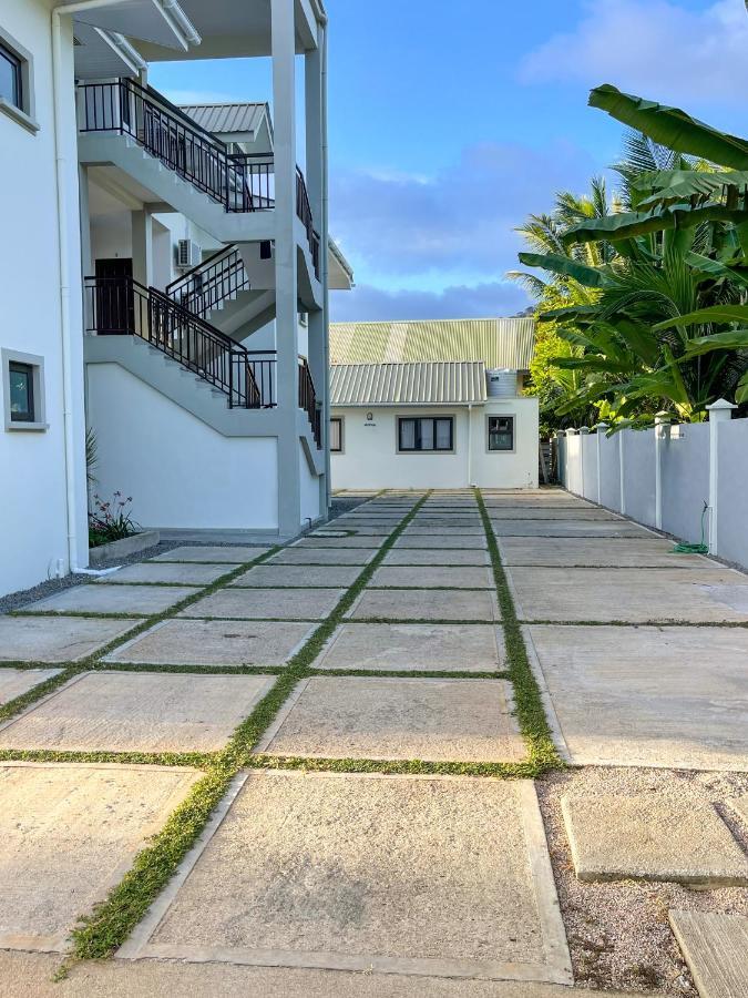 Nautilus Apartments Anse Royale Exterior foto